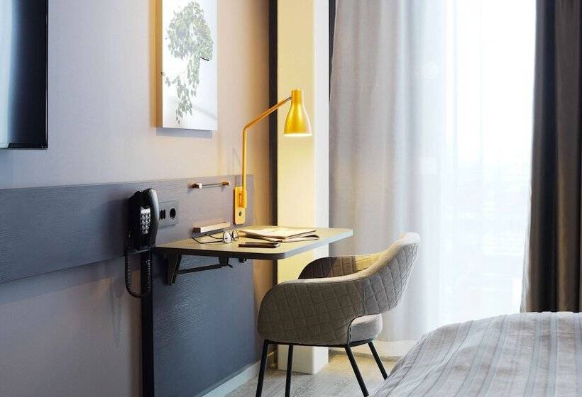 Standard-huone, Scandic Continental