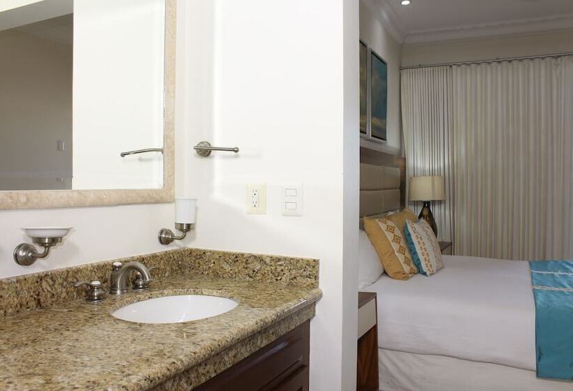 سوئیت دلوکس 3 خوابه, Las Villas Hotel & Golf By Estrella Del Mar