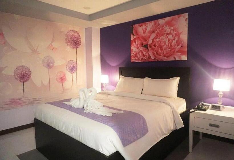 디럭스 룸, Amore Hotel Manila