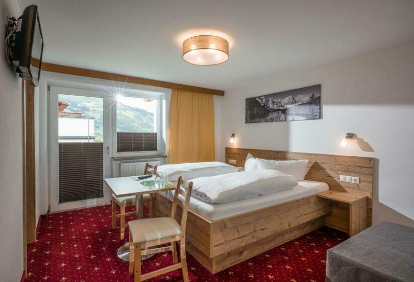 Номер Deluxe с Балконом, Garni Nill