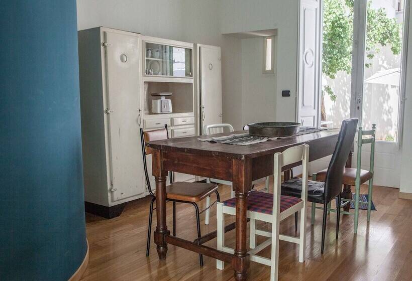 اتاق استاندارد, Casa Q Bed & Breakfast