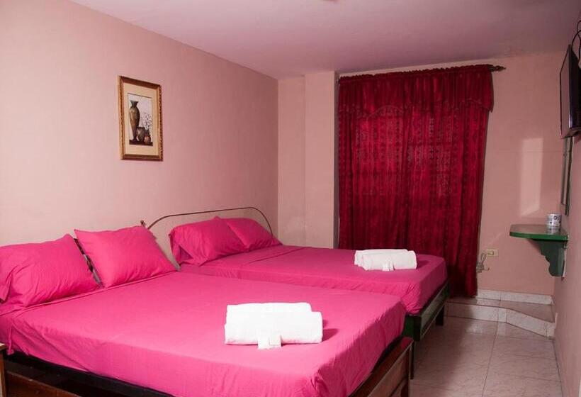 家庭间, Residencial Turistico Cuba