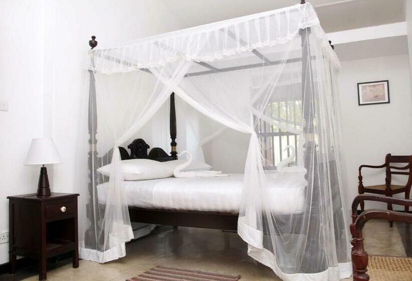 Дом 1 Спальня, Bilin Tree House