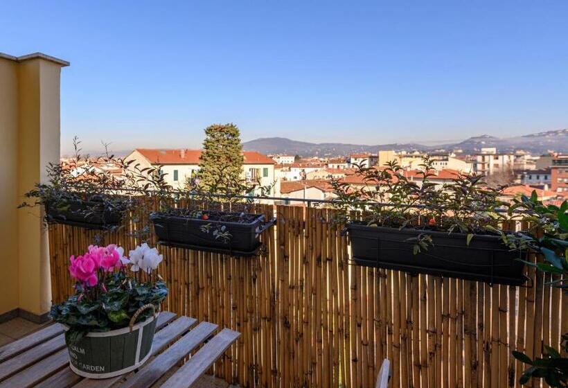 اتاق استاندارد با بالکن, B&b The Attico