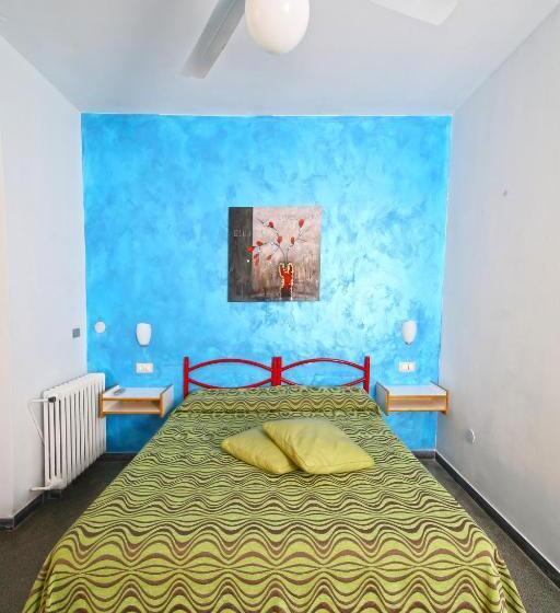 四人标准间, Albergo 2 Mari