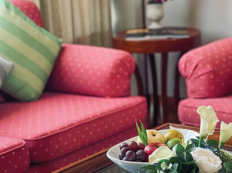 이그제큐티브 스위트, Royal Phuket City Hotel   Sha Extra Plus