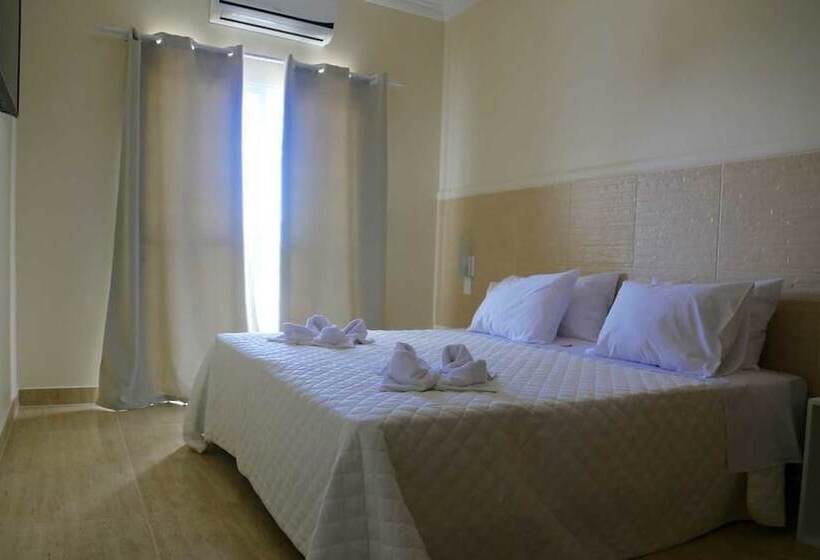 Quarto Quádruplo Estandar, Espaço Viana