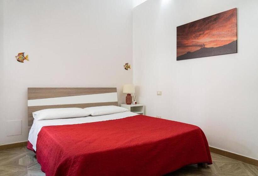 اتاق خانوادگی, Portosalvo Rooms