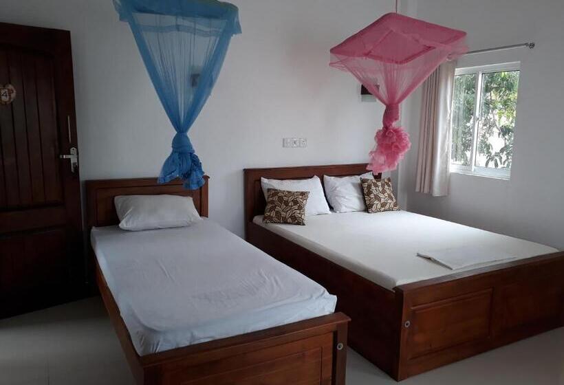 اتاق لوکس با بالکن, Anna Tourist Inn