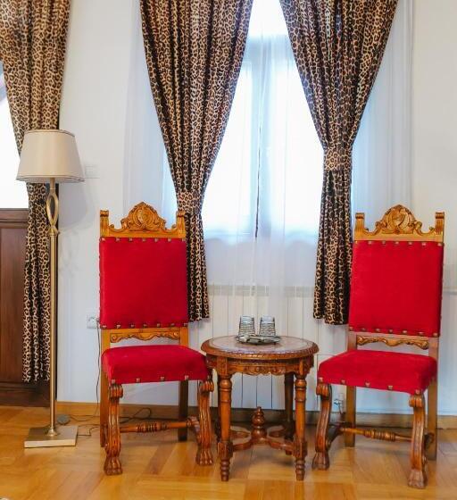 سوئیت جونیور با تراس, Casa Natalia