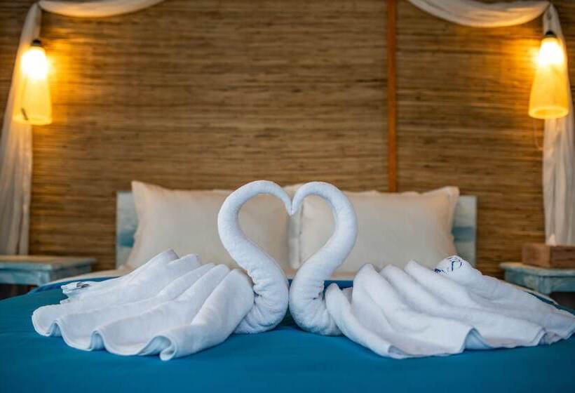 Quarto Deluxe com Sacada, Santorini Beach Resort