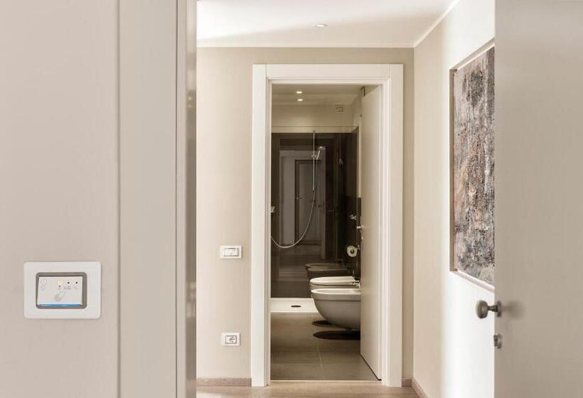 Suite with lake view, Agriturismo Maso Botes