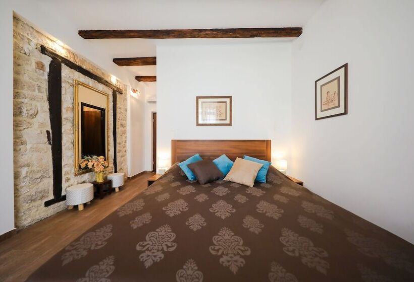 Номер Стандарт, Luxury Rooms Contessa Vitali