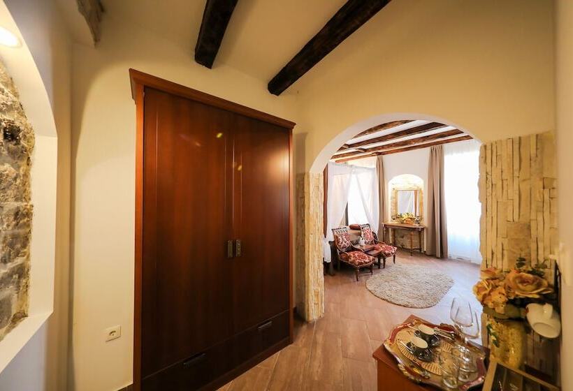 Номер Комфорт, Luxury Rooms Contessa Vitali