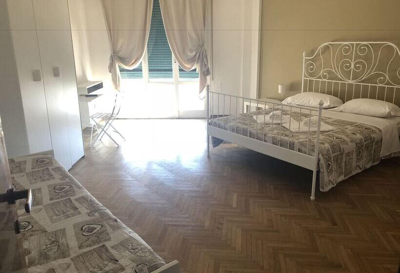 اتاق استاندارد چهار تخته, Myroom Centerstation Bologna