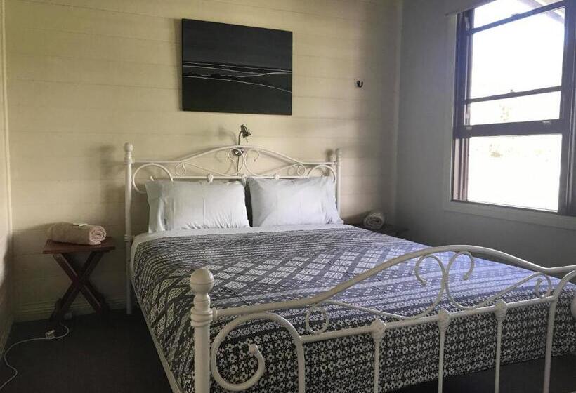 اتاق استاندارد با سرویس بهداشتی مشترک, Port Campbell Guesthouse & Flash Packers