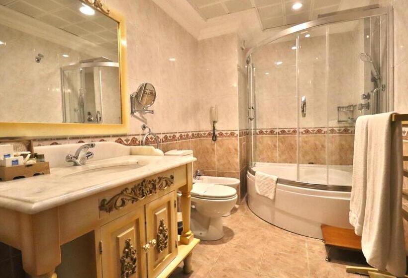 Deluxe Suite Sea View, Blue House Hotel Old City   Sultanahmet
