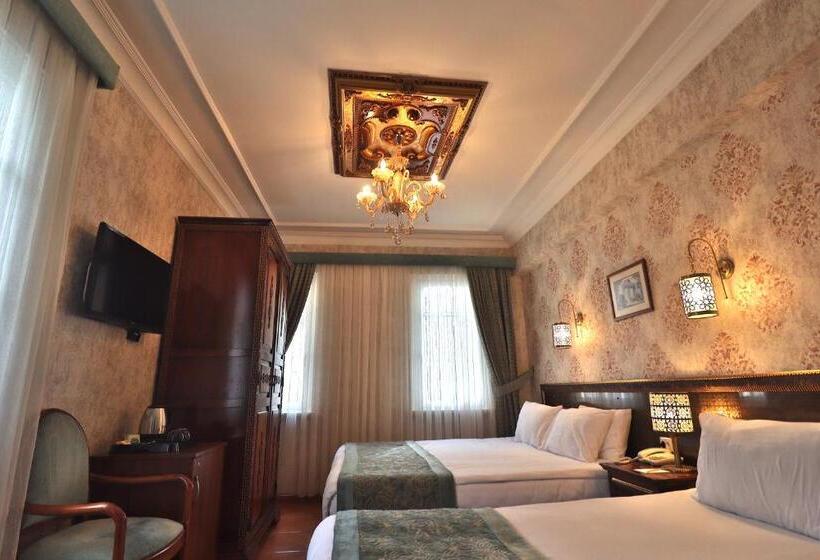 اتاق سوپریور خانوادگی با چشم‌انداز دریا, Blue House Hotel Old City   Sultanahmet