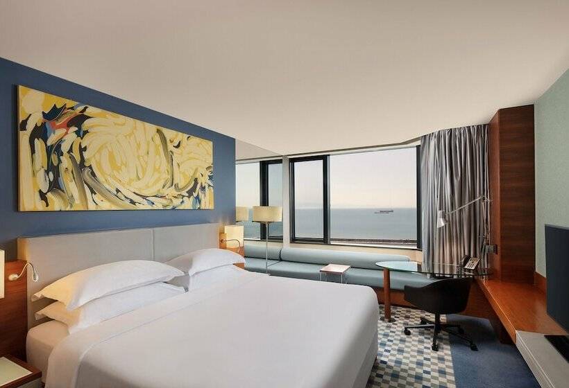 اتاق لوکس با چشم‌انداز دریا, Sheraton Istanbul Ataköy