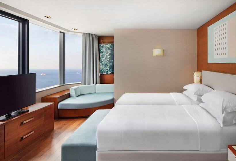 اتاق پرمیوم با چشم‌انداز دریا, Sheraton Istanbul Ataköy