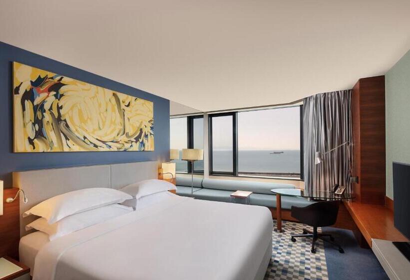 اتاق لوکس با تخت بزرگ, Sheraton Istanbul Ataköy