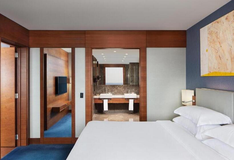سوئیت کلوب با چشم‌انداز دریا, Sheraton Istanbul Ataköy