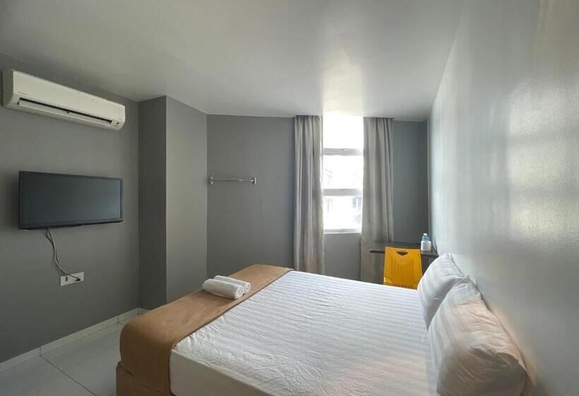 اتاق لوکس, Lavender Inn