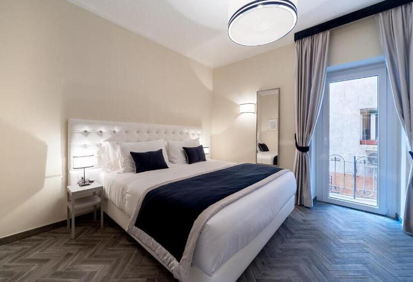 اتاق استاندارد با بالکن, Foro Romano Luxury Suites