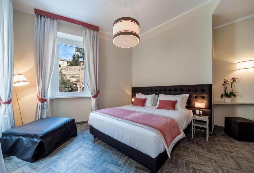 اتاق لوکس با تخت بزرگ, Foro Romano Luxury Suites