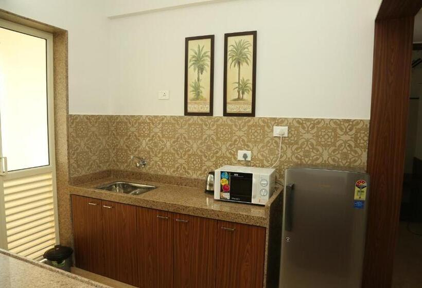 Люкс, La Vida Studio Inn Baga  Goa  By Lords Hotels And Resorts