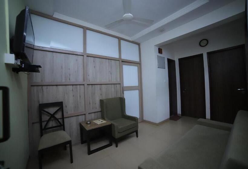 Апартаменты 3 Спальни, La Vida Studio Inn Baga  Goa  By Lords Hotels And Resorts