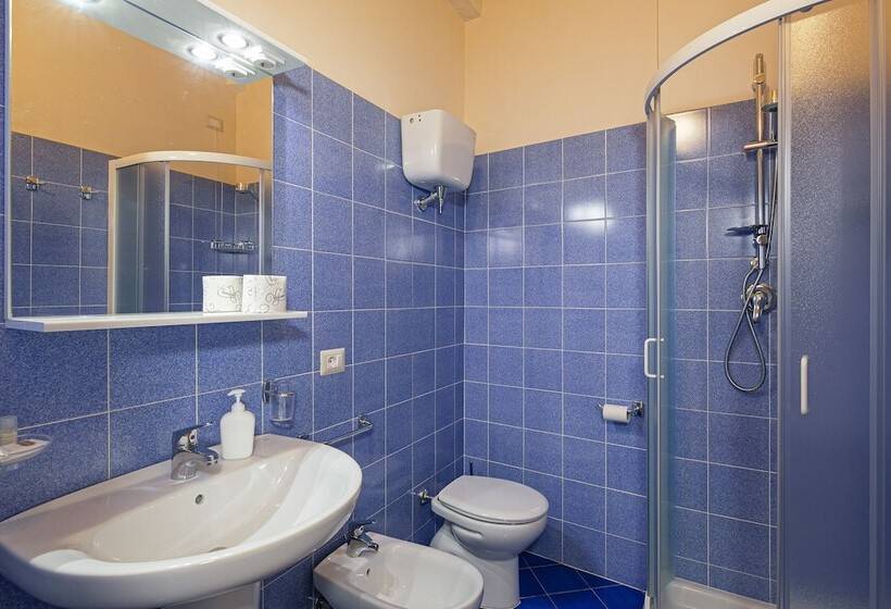 اتاق استاندارد یک تخته با چشم‌انداز شهر, B&b San Francesco