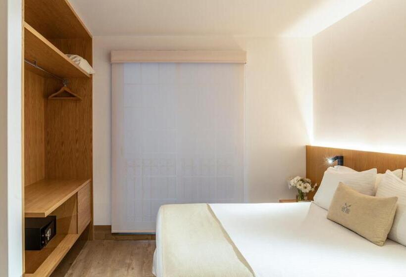 Junior Suite, Reforma Guest House