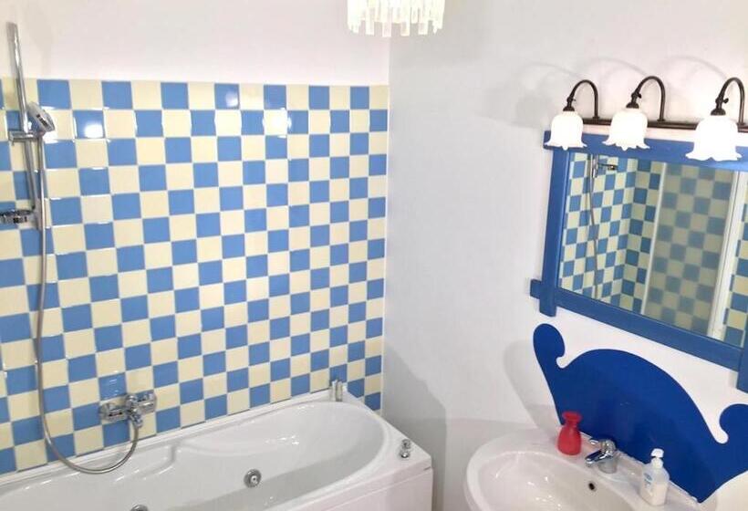 اتاق استاندارد با وان آب گرم, Agriturismo Masseria Calongo