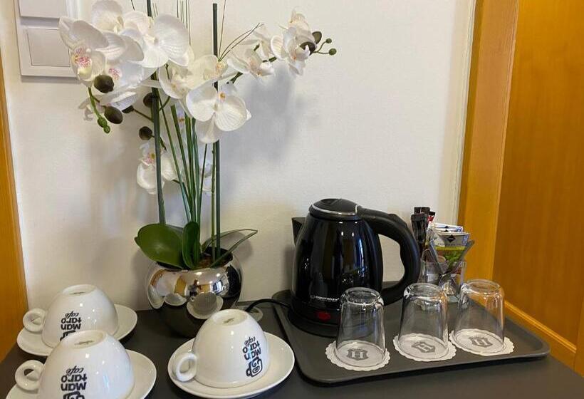 اتاق راحتی سه تخته, Rigótanya Relax & Wellness Panzió Bükfürdő