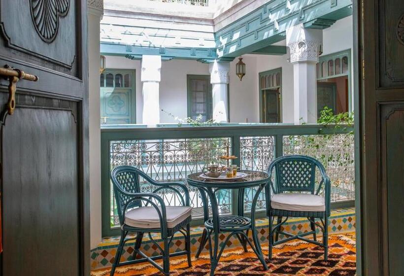 اتاق لوکس, Riad Azahar