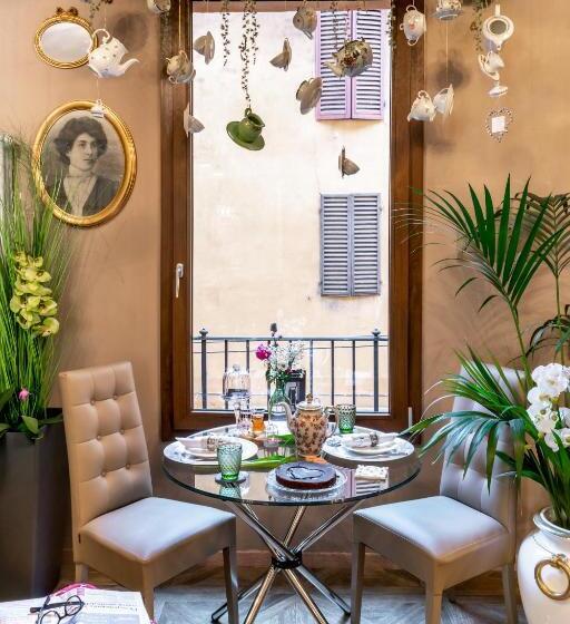 اتاق سوپریور, 051 Room & Breakfast