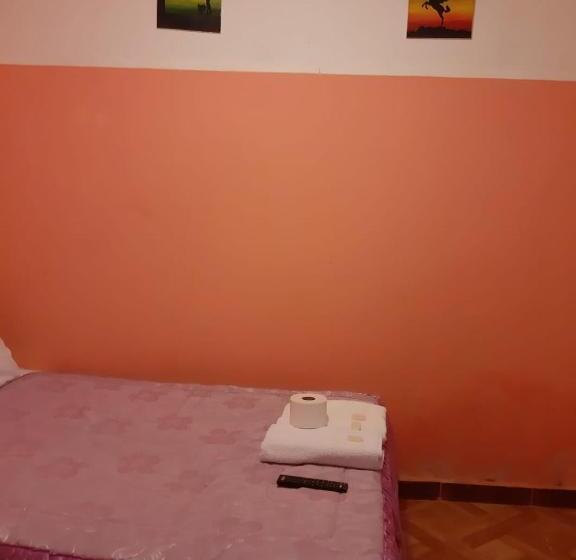 اتاق اکونومی, Hostal Ayllu