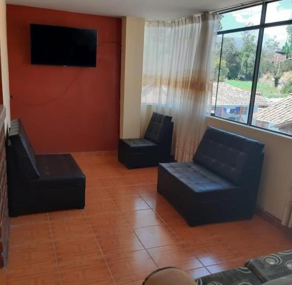 اتاق اکونومی, Hostal Ayllu