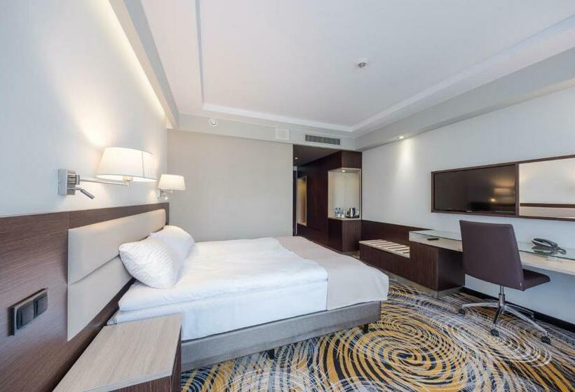 اتاق استاندارد, Ambasador Premium