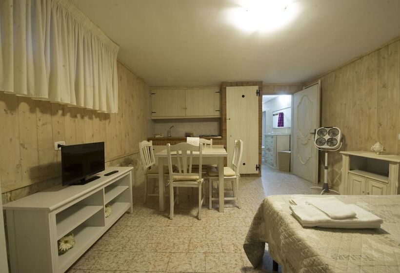 اتاق استاندارد چهار تخته, La Cutizza B&b