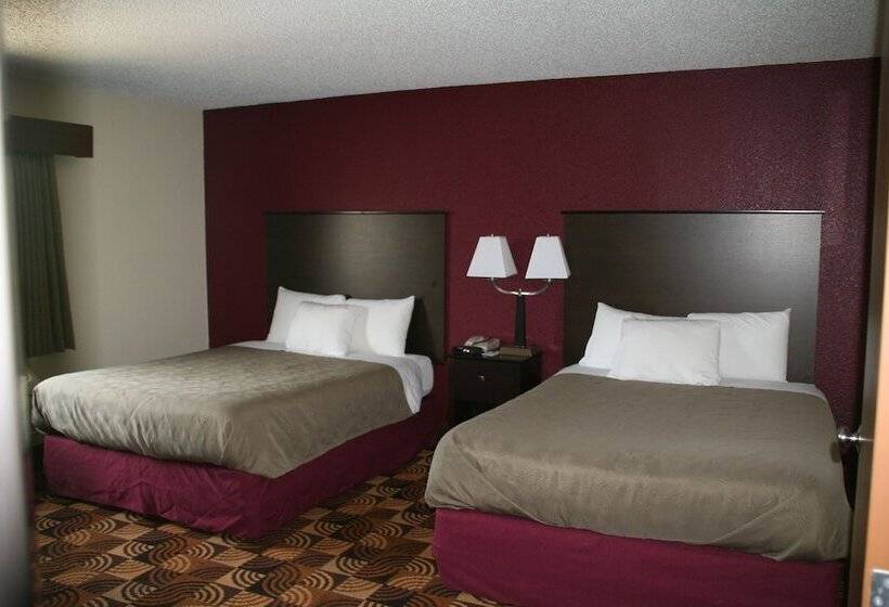 Люкс, Americinn By Wyndham Elkhorn Near Lake Geneva