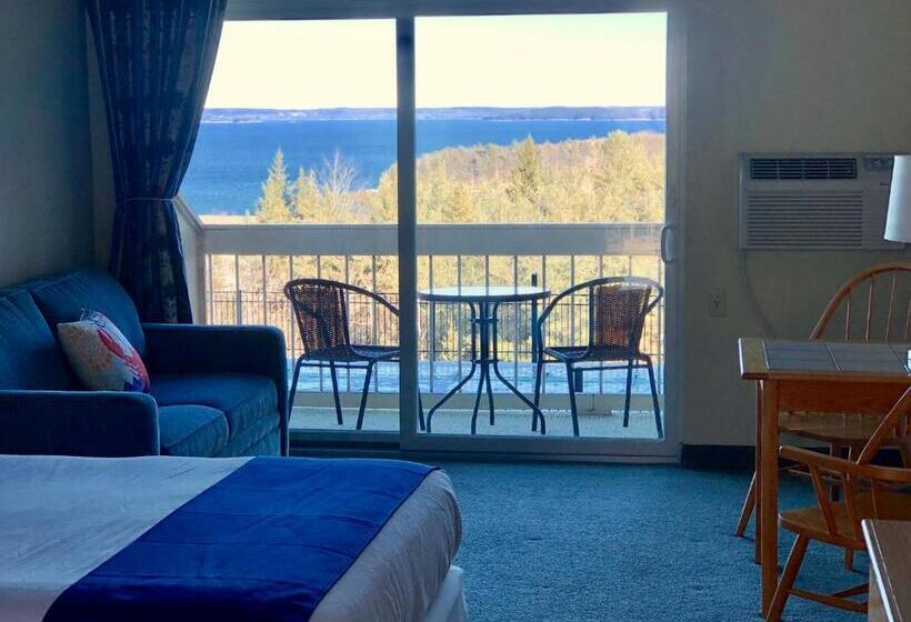 Quarto Familiar Vista Mar, Atlantic Eyrie Lodge