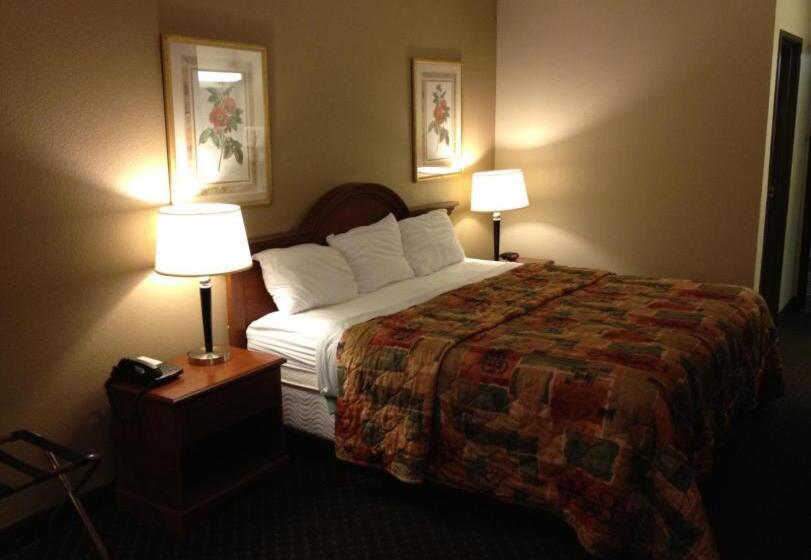 Студия Superior, Baymont Inn & Suites By Wyndham San Marcos