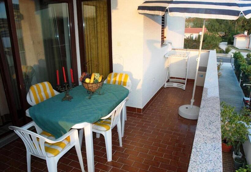 آپارتمان 1 خوابه, Ana Guest House