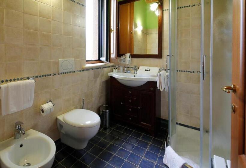 اتاق استاندارد اینتریور, Agriturismo Poggio Al Tufo