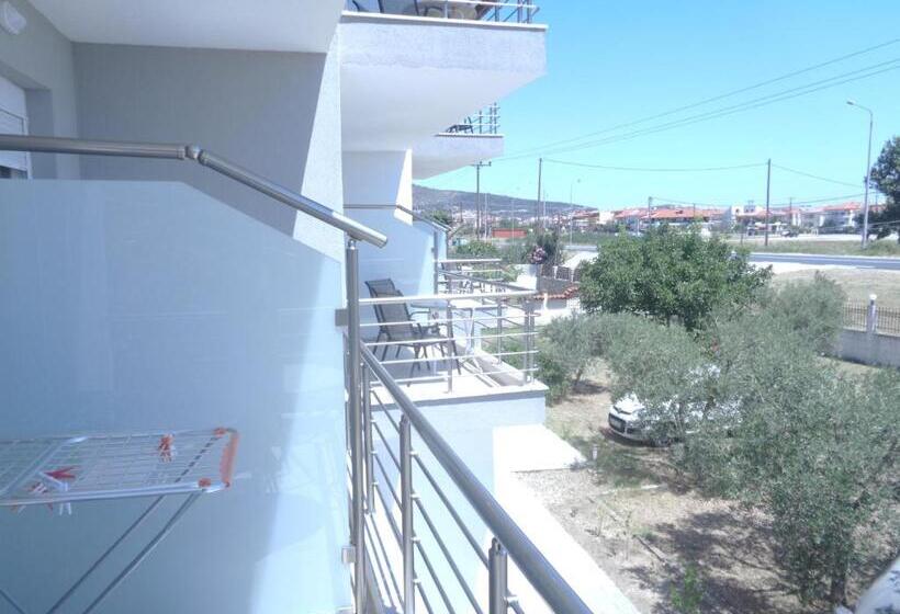 Номер Стандарт Вид на Море, Vergina Pension