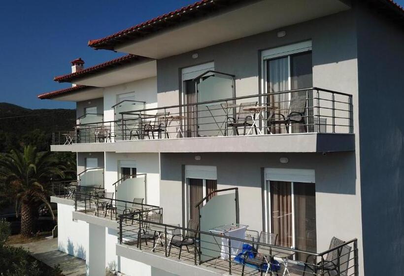 Семейный Номер Вид на Море, Vergina Pension