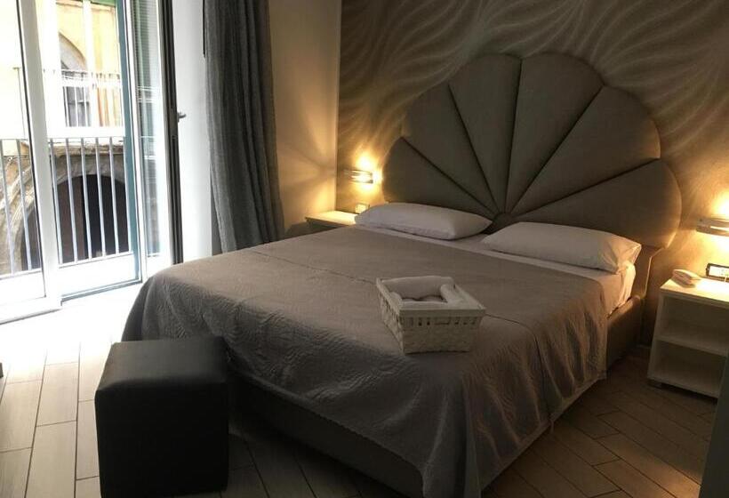 اتاق استاندارد با تخت بزرگ, B&b Fiumara