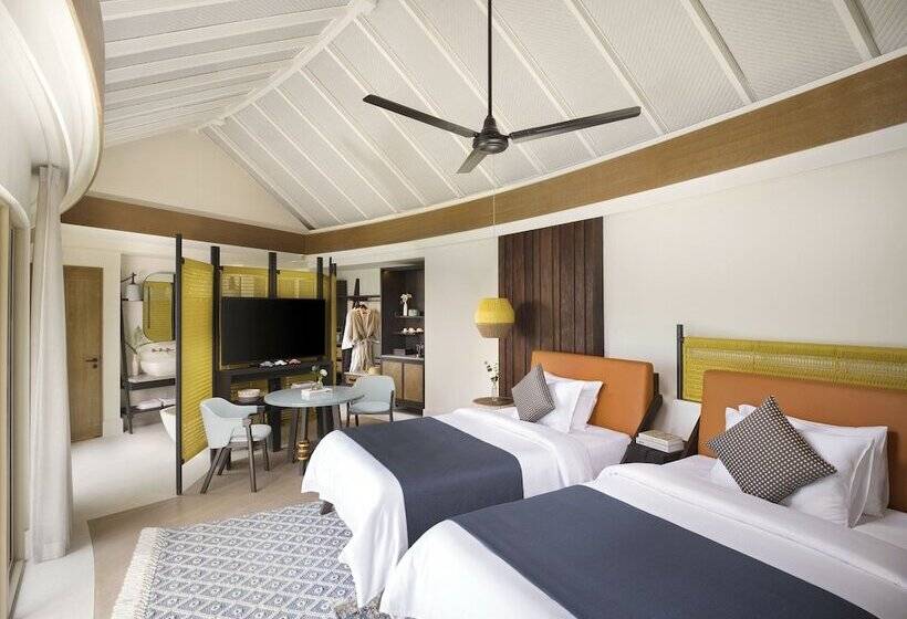 2침실 아파트 풀장구비, Intercontinental Maldives Maamunagau Resort With Club Benefits  Ihg